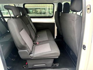 Peugeot Expert Combi BlueHDi 100 S&S Standard