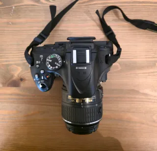 Cámara Nikon D5200 + Accesorios