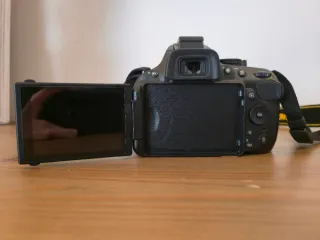 Cámara Nikon D5200 + Accesorios