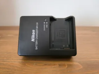 Cámara Nikon D5200 + Accesorios