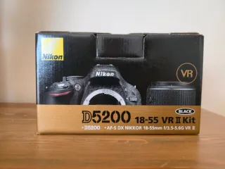 Cámara Nikon D5200 + Accesorios