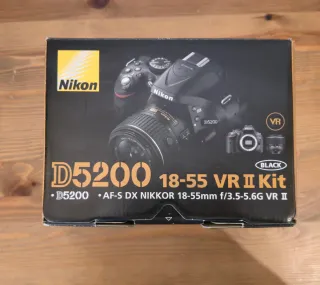 Cámara Nikon D5200 + Accesorios