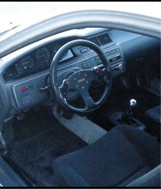 Volante Momo Tornado/ F1 Concept Steering Wheel