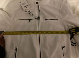 Chaqueta Zara Blanca Chico