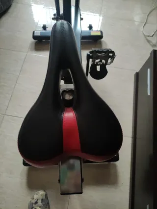 Bicicleta Estática SportsTech SH200