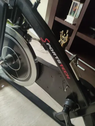 Bicicleta Estática SportsTech SH200