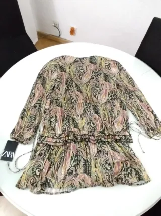 Vestido Zara estampado
