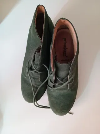 Botines verdes piel cuña Primadonna