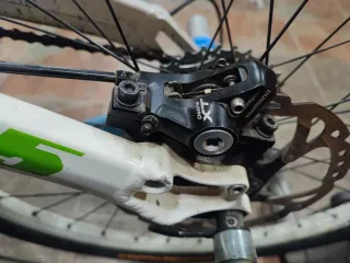 Frenos Shimano XT M775