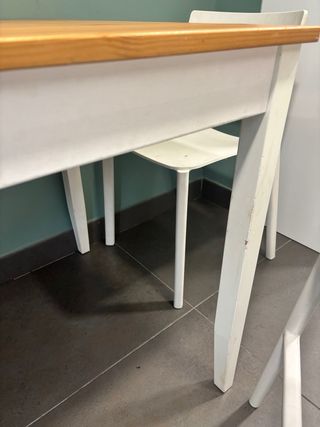 Tavolo da pranzo in legno Ikea