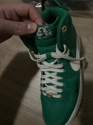 Nike Air Force 1 Verde y Blanco