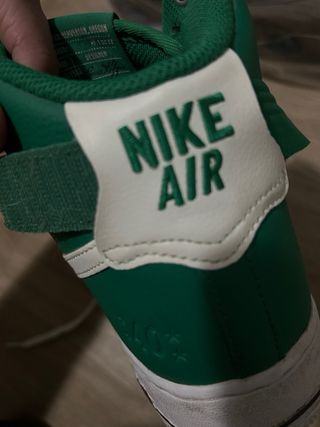Nike Air Force 1 Verde y Blanco