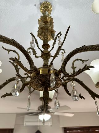 Lámpara antigua de bronce 6 brazos con cristales