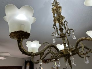 Lámpara antigua de bronce 6 brazos con cristales