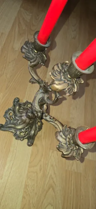 Pareja Candelabros Metal Bronce Rojo