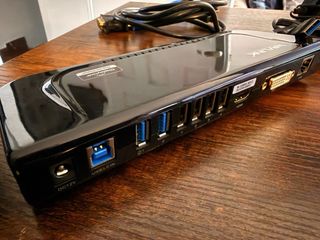 Estación de Acoplamiento WAVLINK Universal