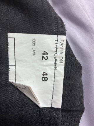 Traje de caballero marrón oscuro