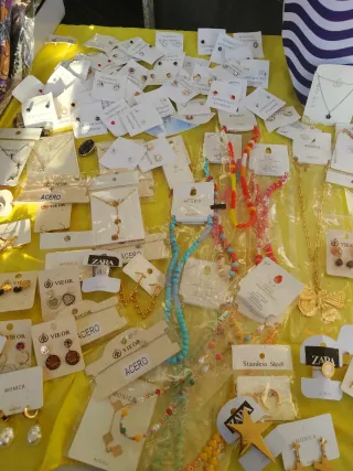 Lote de bisutería variada todo en acero 5e prenda