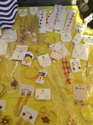 Lote de bisutería variada todo en acero 5e prenda