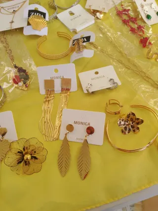 Lote de bisutería variada todo en acero 5e prenda