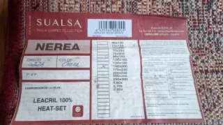 Alfombra clásica salón beige y roja