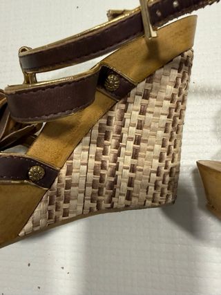 Cuñas Made in Italy Marrones y Doradas