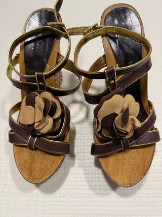 Cuñas Made in Italy Marrones y Doradas