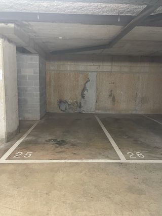 Alquilo plaza de pa️rking amplia