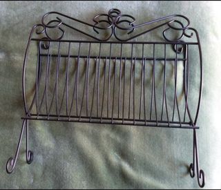 Revistero metálico decorativo plegable