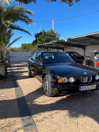 BMW 535i E34 Gasolina – Clásico en excelente estad