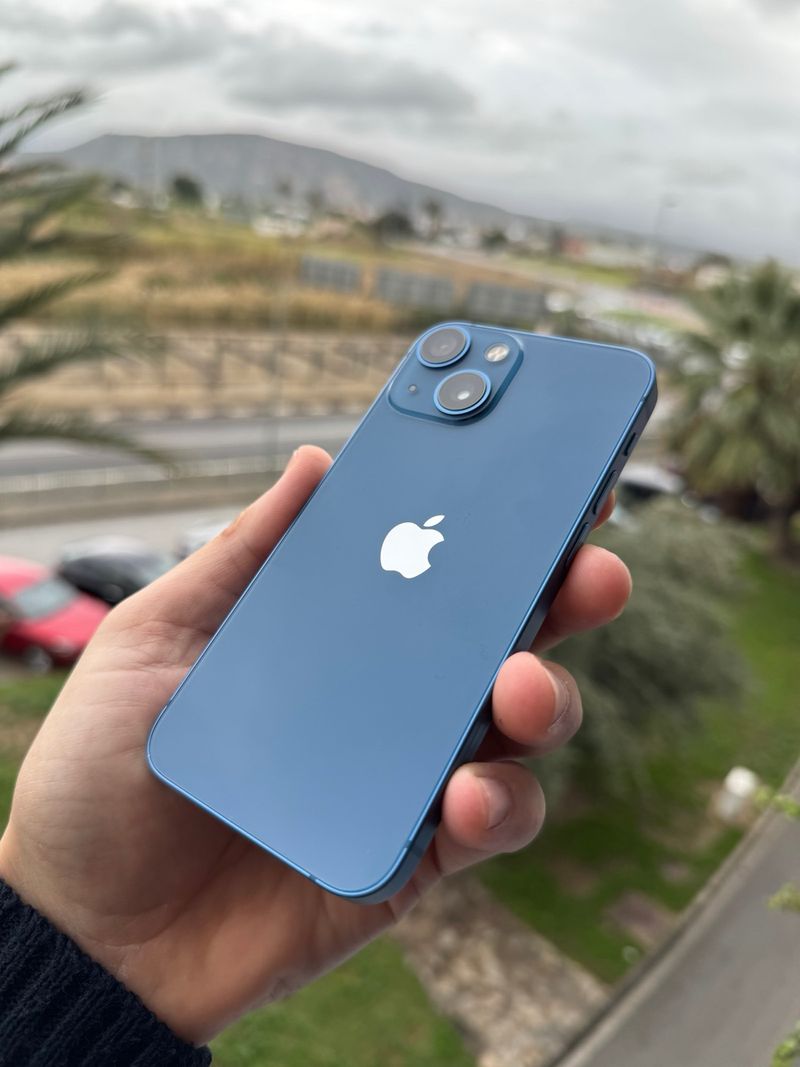 iPhone 13 256GB - 100% Batería