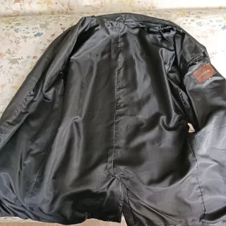 Chaqueta de piel tres cuartos