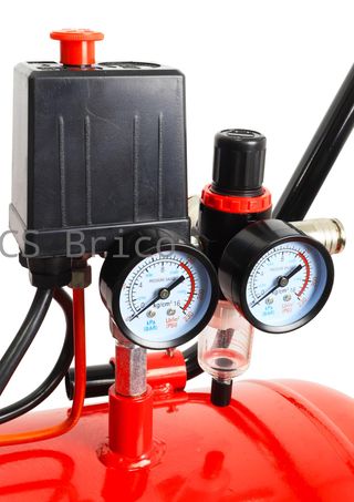 Compresor de Aire Silencioso 200L - 3,5 Hp - 2 Salidas - 09346 - Mader