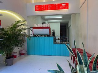 Local comercial en alquiler en Sant Gervasi - Galvany en Barcelona