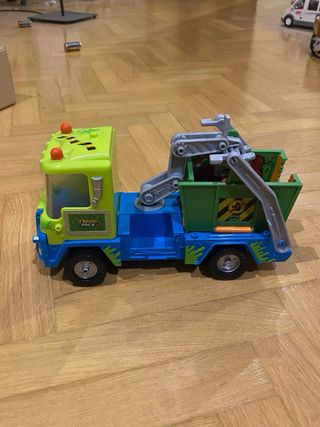 LOTE de muchos juguetes