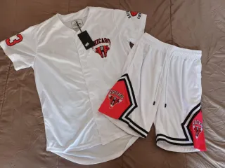 Conjunto  Camiseta y Shorts