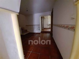 Casa adosada en venta en Loja
