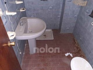 Casa adosada en venta en Loja