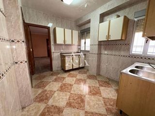 Casa en venta en Lucena