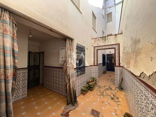 Casa en venta en Lucena