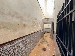 Casa en venta en Lucena