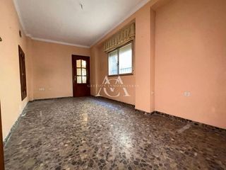 Casa en venta en Lucena