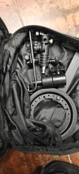 Tripodes, softbox y regalos