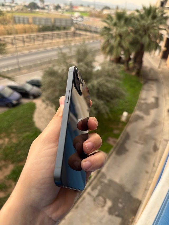 iPhone 13 256GB - 90% Batteria