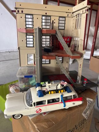 Edificio Playmobil Cazafantasmas Coche Personajes