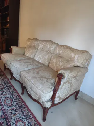 Tresillo y sillones estilo LuisXV madera tallada