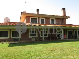 Chalet en venta en Alpicat