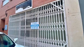 Local comercial en alquiler en Totana