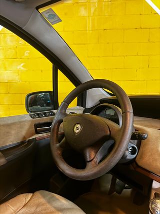 Lancia Phedra 2.2 16v JTD Executive