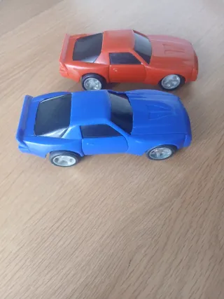 2 Coches de Juguete Toys'R'Us antiguos